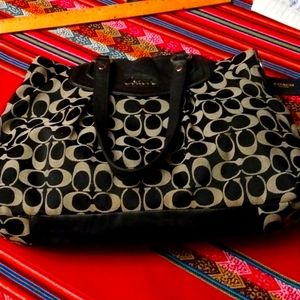 COACH CANVAS SHOULDER BAG